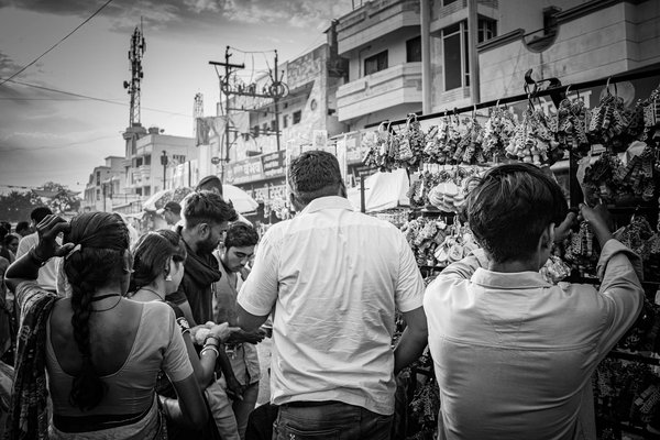 Génération igen : défis et valeurs d'une jeunesse connectée